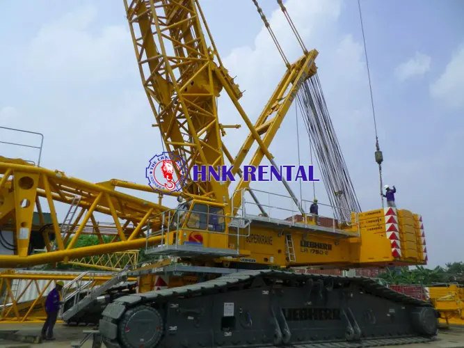  Sewa Unic Crane  bangkalan